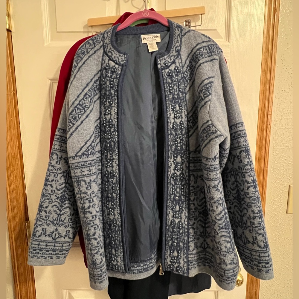 Vintage light blue Pendleton wool zip sweater size large